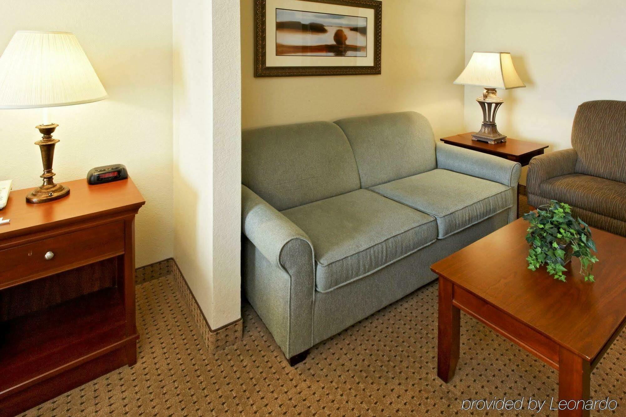 Holiday Inn Express Hotel & Suites Mansfield By Ihg Exterior foto